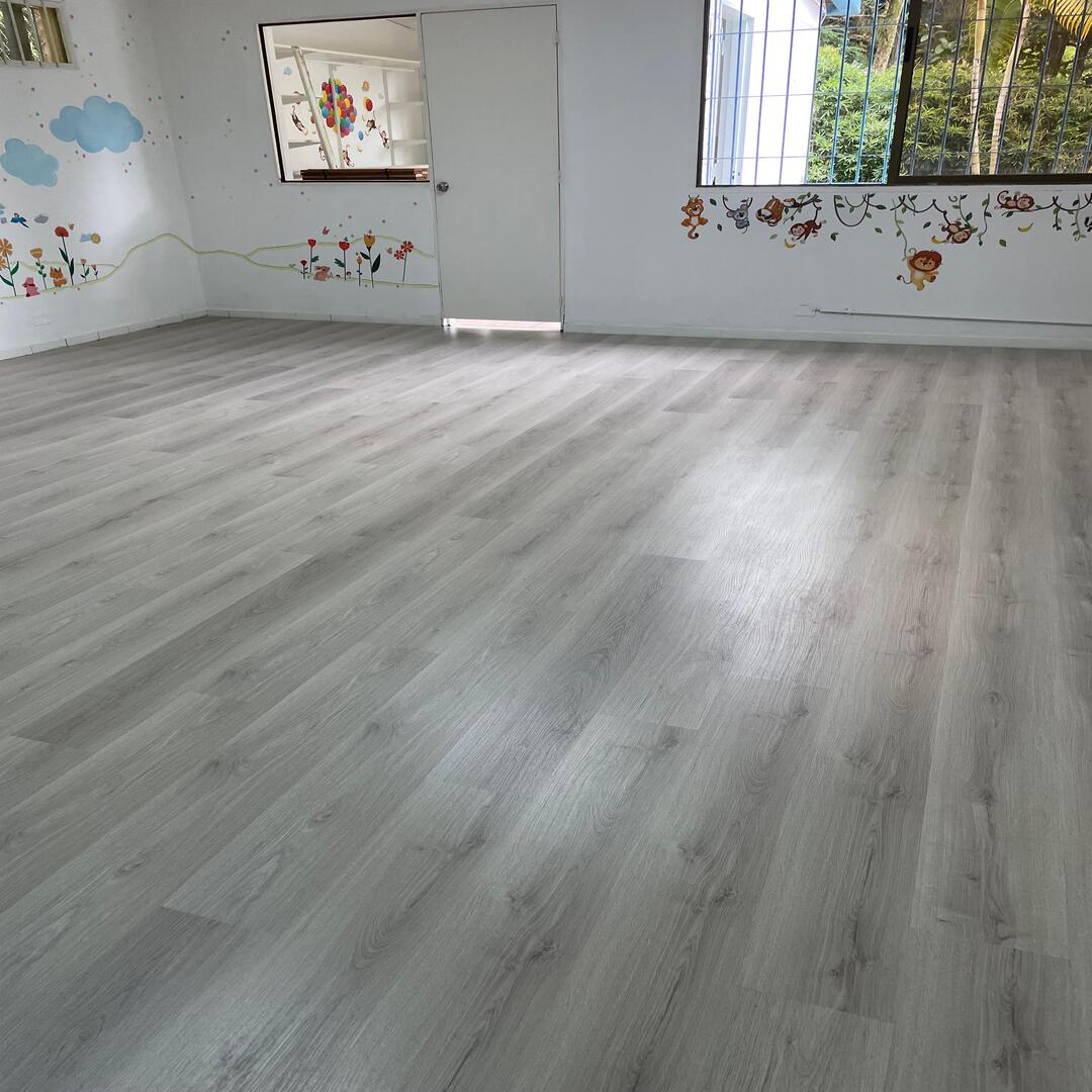 PISO LAMINADO FERRARA